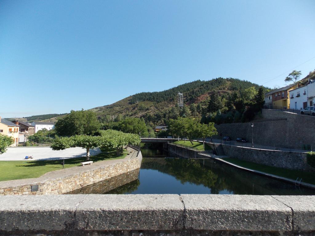 Hostal Casa San Nicolas Molinaseca Εξωτερικό φωτογραφία